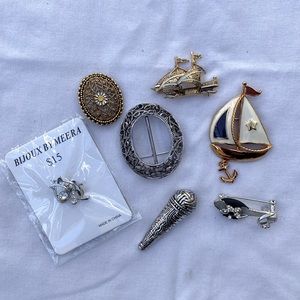 7 Vintage Brooches / Lot